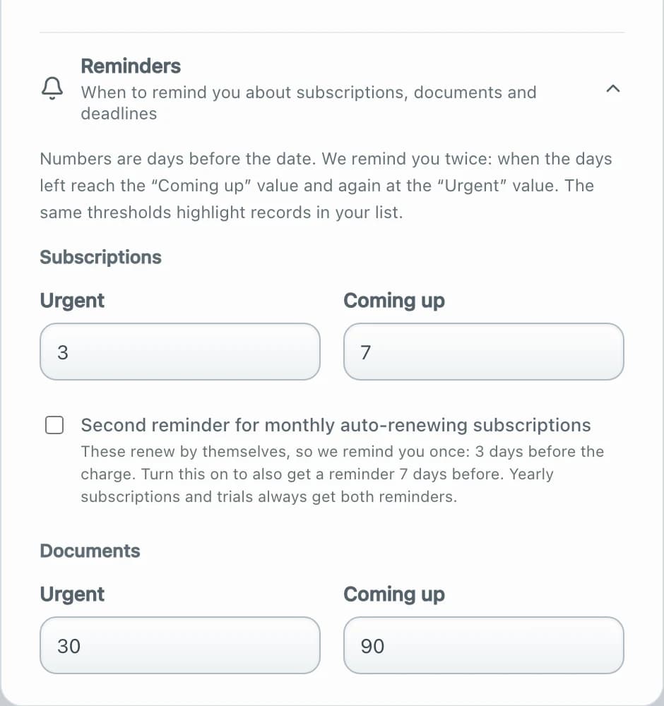 Reminder settings with urgent and coming-up thresholds in days for subscriptions and documents